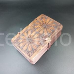 Цера-кодекс з гравіюванням